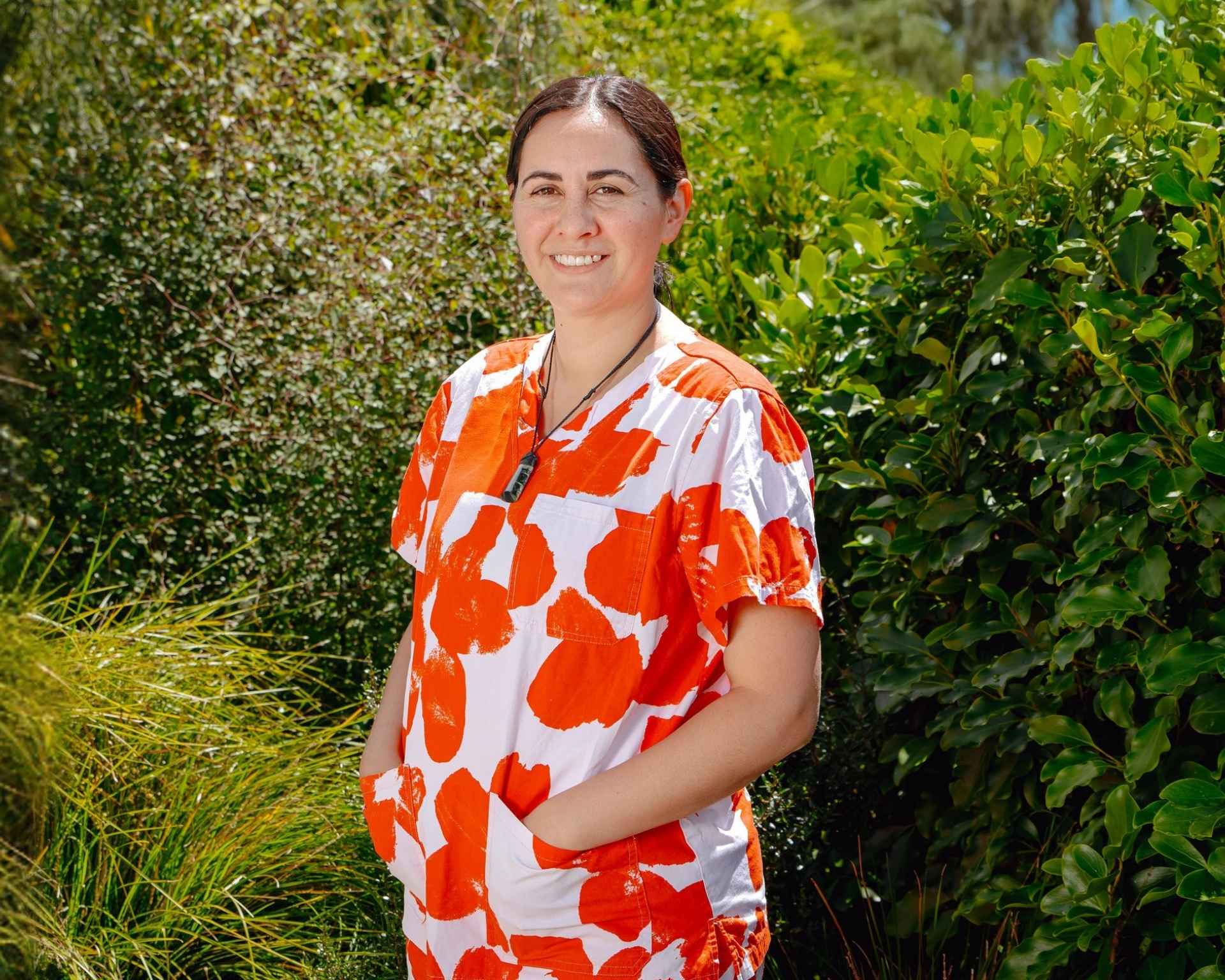 Dr Carla Hodgkinson, Manu Ora